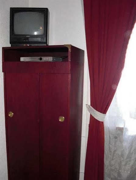 Hotel De France 라쇼드퐁 외부 사진